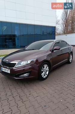 Седан Kia Optima 2012 в Одессе