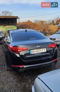 Седан Kia Optima 2011 в Одесі