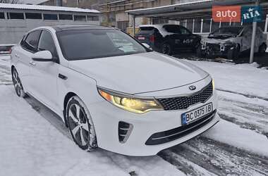 Седан Kia Optima 2015 в Львові