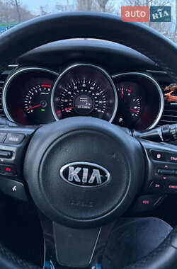 Седан Kia Optima 2014 в 