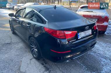 Седан Kia Optima 2015 в Полтаве