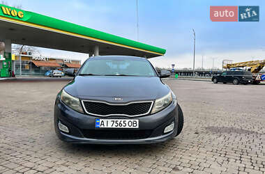 Седан Kia Optima 2013 в Києві