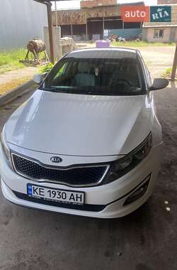 Седан Kia Optima 2014 в Кривом Роге