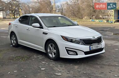 Седан Kia Optima 2015 в Покровському