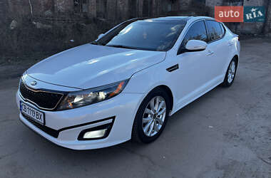 Седан Kia Optima 2014 в Чернігові