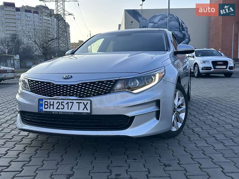 Седан Kia Optima 2016 в Одессе