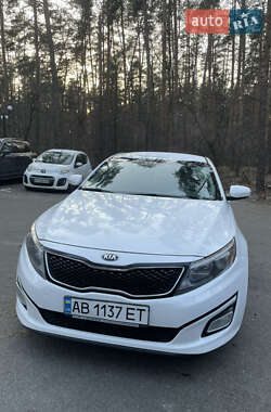 Седан Kia Optima 2015 в Киеве