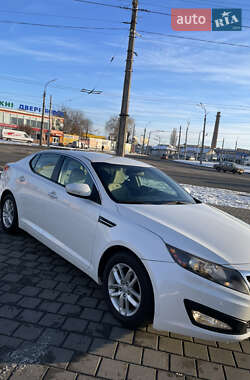 Седан Kia Optima 2013 в Черкассах