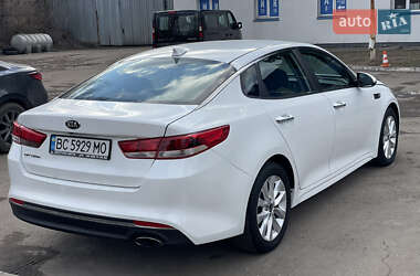 Седан Kia Optima 2016 в Львові