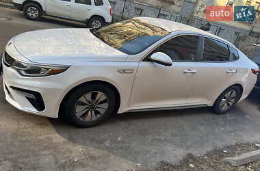 Седан Kia Optima 2019 в 
