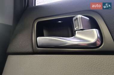 Седан Kia Optima 2014 в Киеве