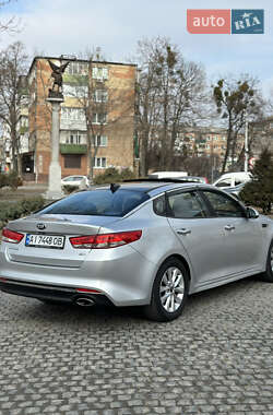 Седан Kia Optima 2016 в 