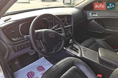 Седан Kia Optima 2012 в Львові