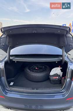 Седан Kia Optima 2014 в 