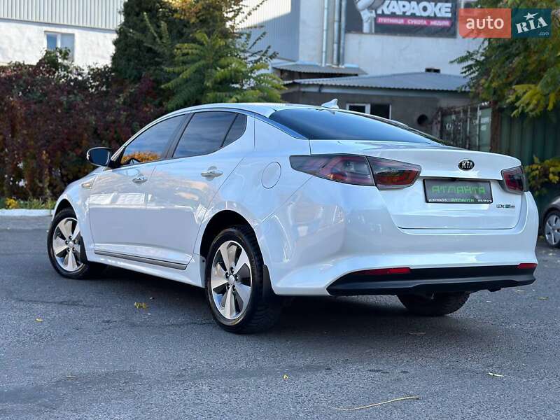 Седан Kia Optima 2013 в Одесі