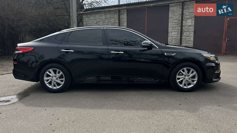 Седан Kia Optima 2019 в Одесі