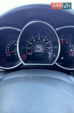 Седан Kia Optima 2015 в 