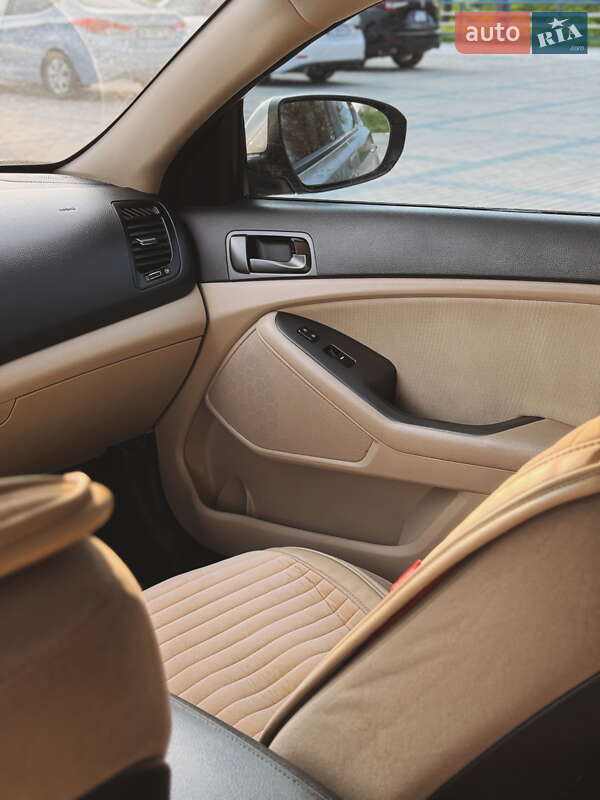 Седан Kia Optima 2014 в Измаиле фото 5 Седан Kia Optima 2014 в Измаиле