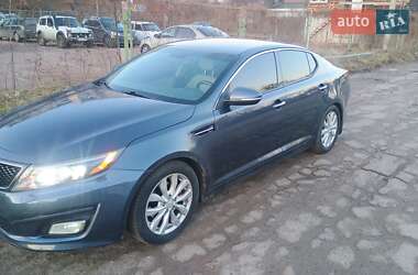 Седан Kia Optima 2015 в 
