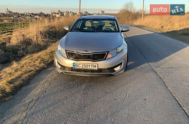 Седан Kia Optima 2013 в 