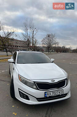 Седан Kia Optima 2014 в 