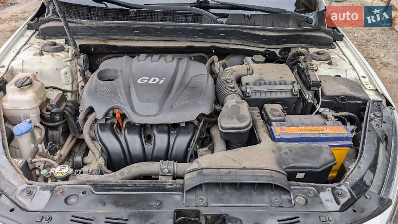 Седан Kia Optima 2013 в Печенегах