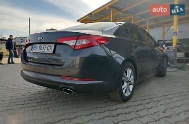 Седан Kia Optima 2013 в 
