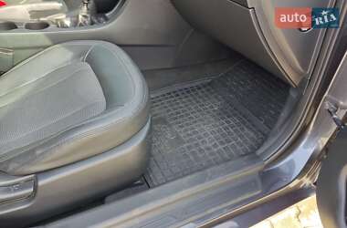 Седан Kia Optima 2013 в 