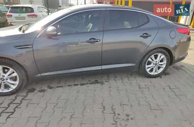 Седан Kia Optima 2013 в 