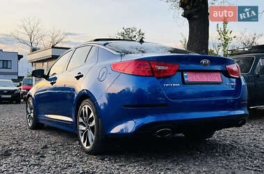 Седан Kia Optima 2015 в 