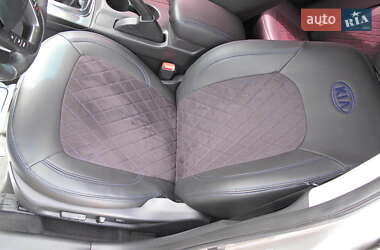 Седан Kia Optima 2012 в 