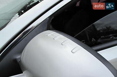 Седан Kia Optima 2012 в 