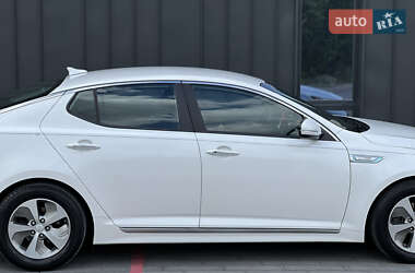 Седан Kia Optima 2014 в 