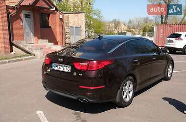 Седан Kia Optima 2014 в 