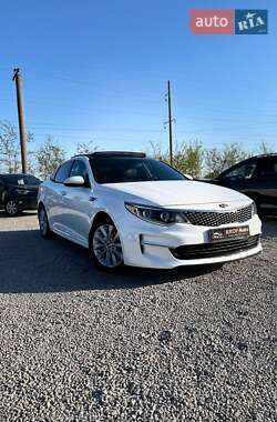 Седан Kia Optima 2016 в Кропивницком
