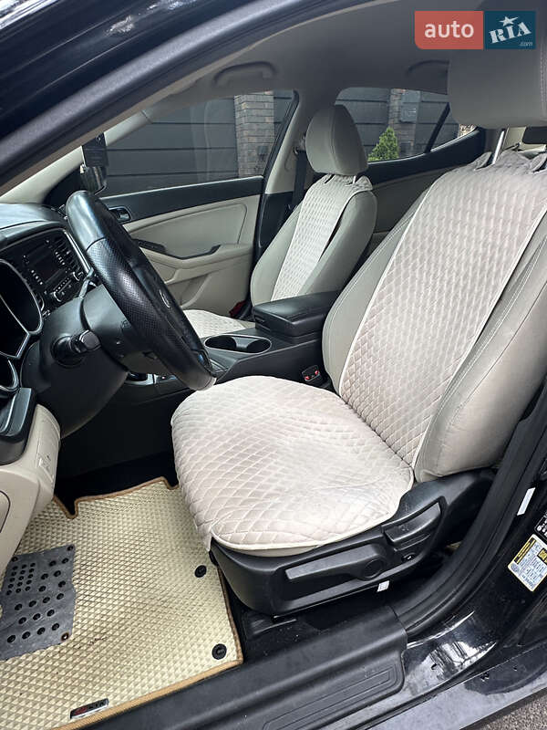 Седан Kia Optima 2013 в Софіївській Борщагівці