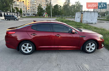 Седан Kia Optima 2013 в 