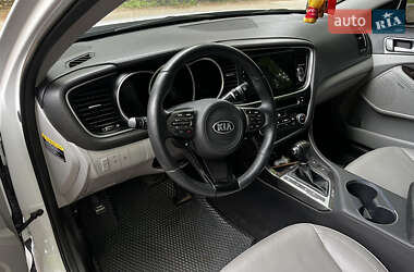 Седан Kia Optima 2014 в 