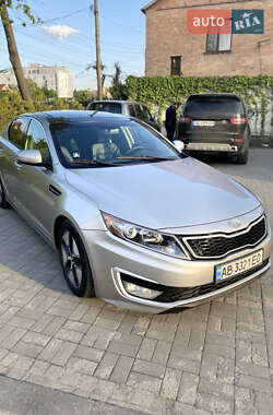 Седан Kia Optima 2011 в Виннице