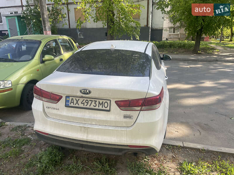 Седан Kia Optima 2015 в Харкові
