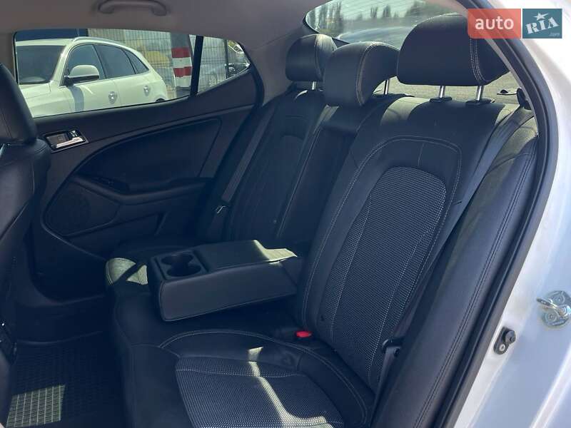 Седан Kia Optima 2013 в Одесі