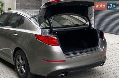 Седан Kia Optima 2014 в 