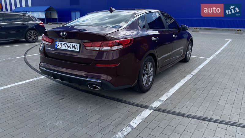 Седан Kia Optima 2019 в Виннице