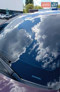 Седан Kia Optima 2012 в 