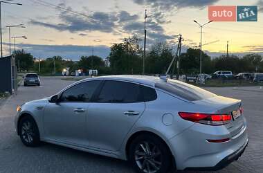 Седан Kia Optima 2020 в 