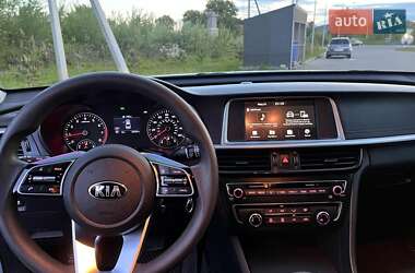 Седан Kia Optima 2020 в 