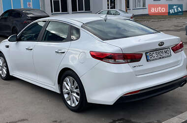 Седан Kia Optima 2016 в Львове