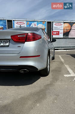 Седан Kia Optima 2014 в 