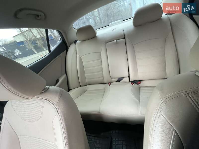 Седан Kia Optima 2014 в Дніпрі фото 8 Седан Kia Optima 2014 в Дніпрі