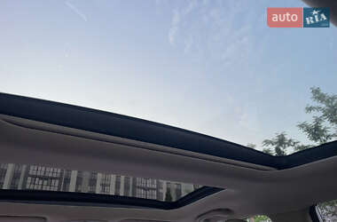 Седан Kia Optima 2012 в 